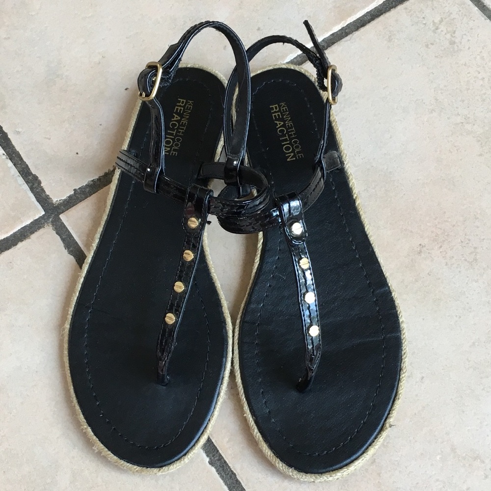 Kenneth Cole Reaction sandals